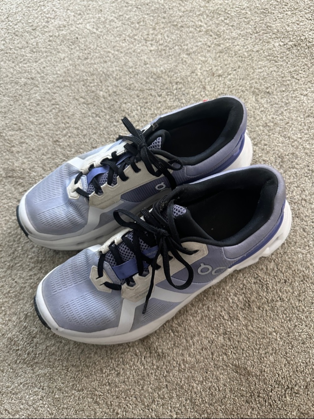 On Running Women's Neutral Running Shoes - Lavender/Black size 8.5